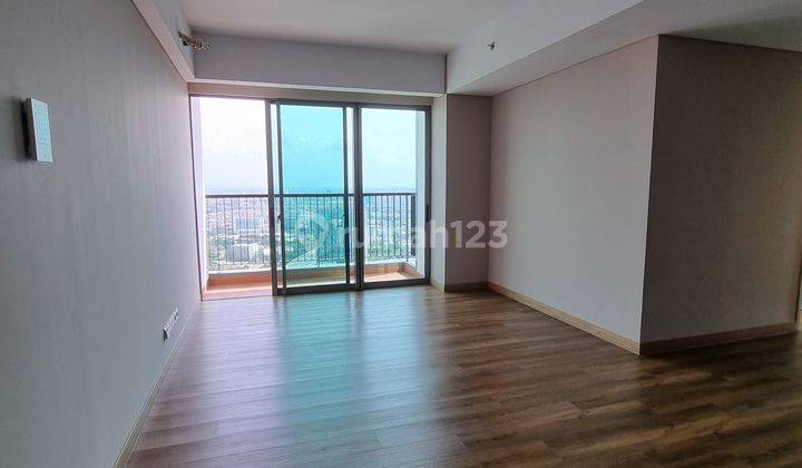 Dijual Cepat Apartement Holland Village 3 BR Lantai Tinggi 1