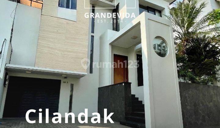 Rumah Tropical Modern Dalam Townhouse Dekat Ke Citos Di Jl Kenanga Terusan  1