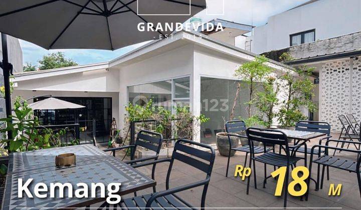 Bangunan Komersil Cocok Untuk Cafe Atau Coffeshop Lokasi Strategis Di Jalan Raya 1