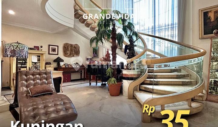 RUMAH MEWAH SIAP HUNI DI LOKASI ELITE MEGA KUNINGAN DALAM KOMPLEK TENANG AMAN DAN ASRI