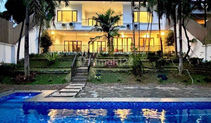 Rumah Cantik Dalam Coumpund Backyard Sangat Luas Ada Dan Private Pool At Kemang Iv 2