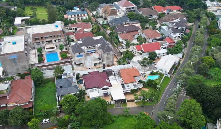 Tanah Jarang ada Super murah di bawah pasar posisi Hoek di lokasi elite