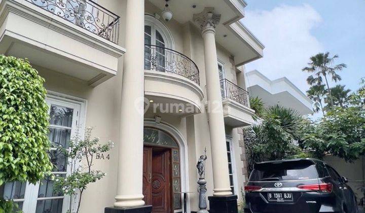 Luxurious European Classic House Lokasi Strategis Selangkah Ke Pim At Jl Kartika Utama 1