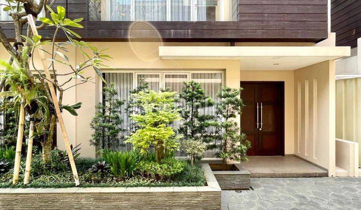 Rumah Dalam Townhouse Siap Huni Ada Private Pool Basement Plus Rooftop View City  2