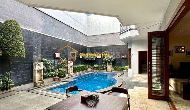 Rumah Terawat Dan Siap Huni Ada Private Pool Tanah Ngantong 2