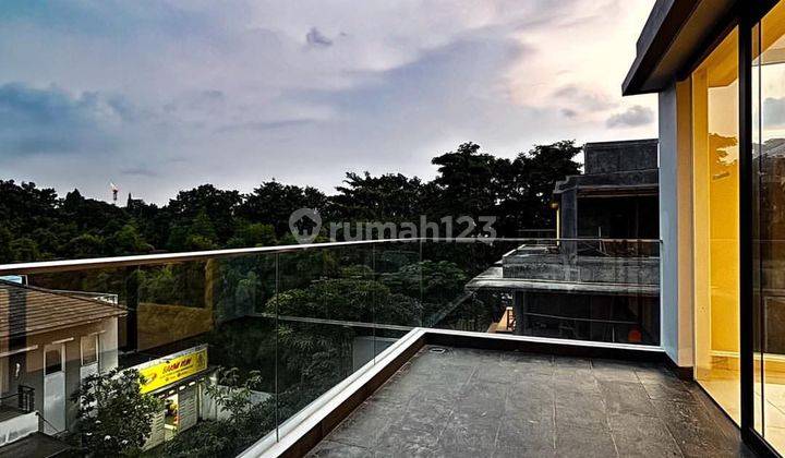 Rumah Mewah Harga Menarik Bangunan Besar Dan Siap Huni Ada Lift Dan Pool At Kemang Selatan 2