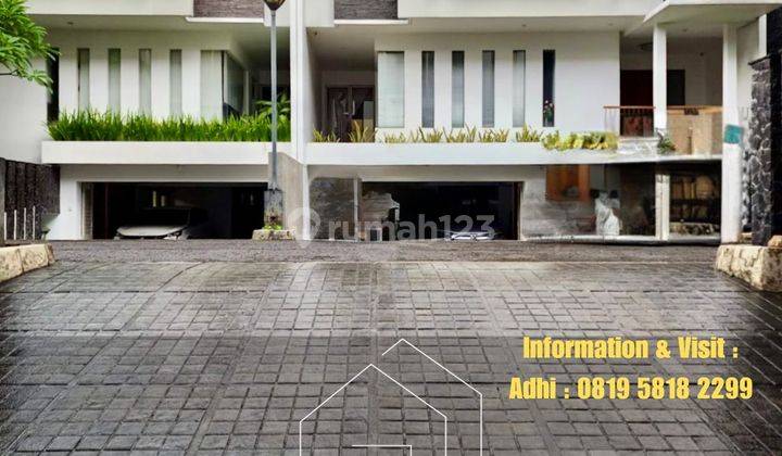 Rumah Dalam Townhouse Jarang Ada Bangunan 3,5 Lantai Plus Rooftop Dekat Mrt 1