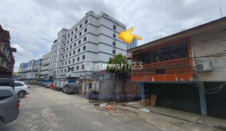 Ruko Strategis Dekat Mall  2