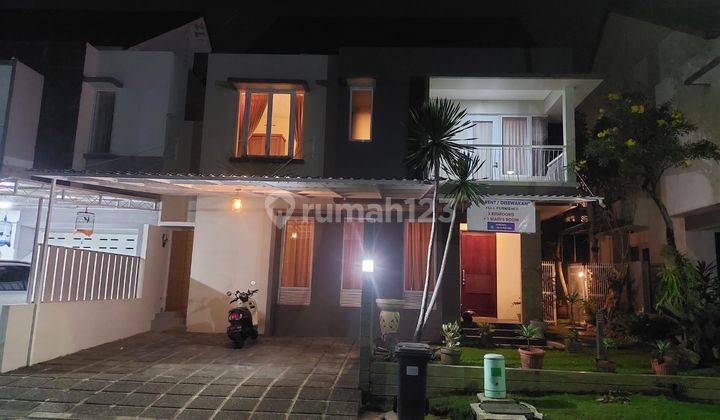 Disewakan Rumah Modern Minimalis Full Furnished 2 Lantai Sentul City, Bogor Jawa Barat 1