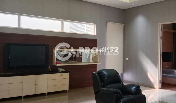 For Rent Luxury House Land Area 450m2 Furnished Ready to Occupy in PIK North Jakarta 2