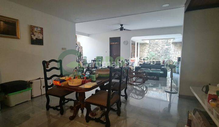 Rumah Cantik 321m2 di Duri Kepa Jakarta Barat 1