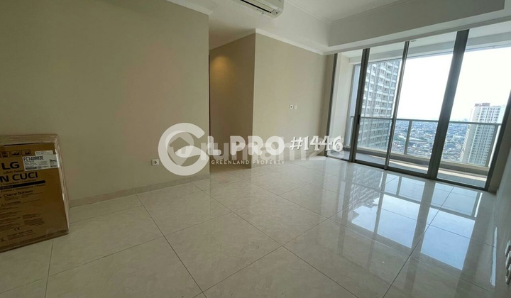 Disewakan Taman Anggrek Residence Condominium 3+1 Bedrooms 135 sqm Semi Furnished Siap Huni di Tanjung Duren Jakarta Barat