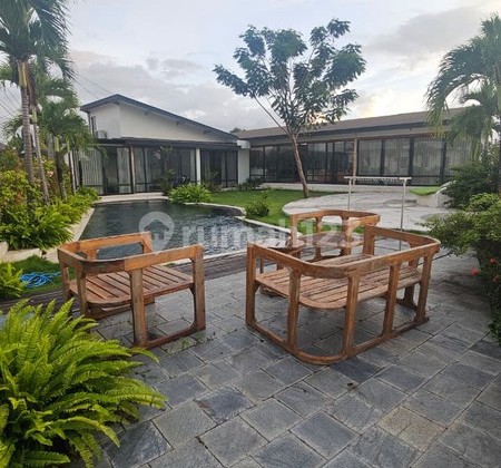For Sale - Leasehold - Brand New Villa With Huge Garden And Pool In Between Kerobokan And Canggu, Bali For Sale - Leasehold - Brand New Villa With Huge Garden And Pool In Between Kerobokan And Canggu, Bali