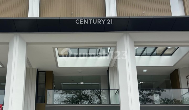 SHOPHOUSE FOR SALE OR RENT IN GADING SERPONG TANGERANG