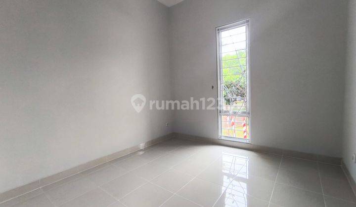 Dijual Rumah Tanjung Duren 3 Lantai Cukup Luas 2