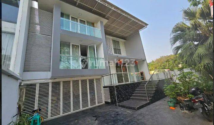 Dijual Rumah Cantik Citra Garden 6 Bangunan 3 Lantai Dengan Basement Lengkap Dengan Ac Dan Water Heater 1