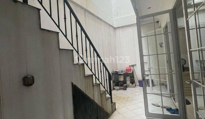 Dijual  Atau Dsewa Rumah Di Taman Kedoya Baru 1