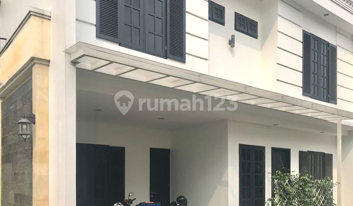 Rumah Di Dalam Townhouse Karang Tengah Lebak Bulus
