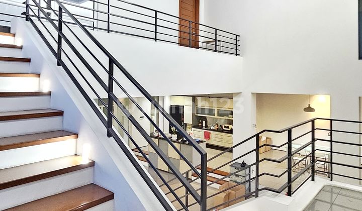 Turun Harga ⬇️ Rumah Bagus Di Pondok Indah 2 Lantai 2