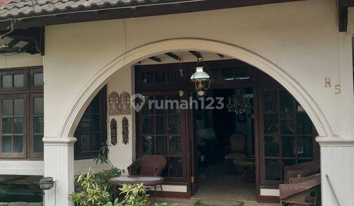 Rumah 2 Lantai Bagus Unfurnished SHM Pancoran Jakarta Selatan 1