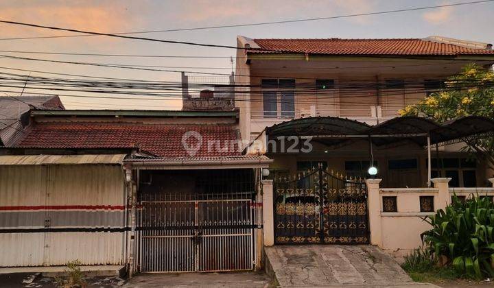 Rumah 2 Lantai Plus Toko Bagus Furnished SHM di Rawa Buaya, Jakarta Barat 1