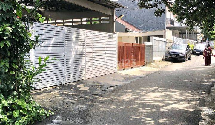 Rumah Siap Huni 2 Lt, Taman Luas 100m Lebih, Dekat Citos Dan Taman Ragunan