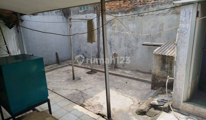 Rumah Hoek Hitung Tanah di Perumahan Bojong Indah, Jakarta Barat.  1