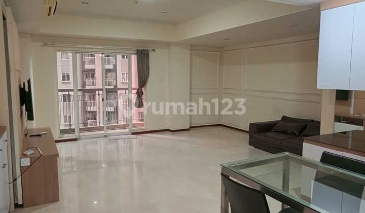 Apartemen Royal Mediterania 3+1 Bedroom dengan Akses Semi-Private Lift, Hook, View Kolam dan Kota, Lokasi Paling Strategis di Jakarta Barat Podomoro City