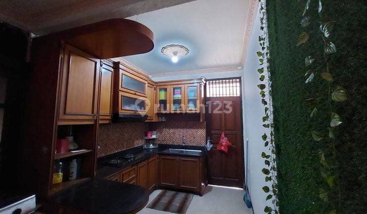 Rumah 2 Lantai Bagus Furnished, Dekat Jakarta, Dekat Lap. Golf, Dekat Pasar Dan Sekolah 2