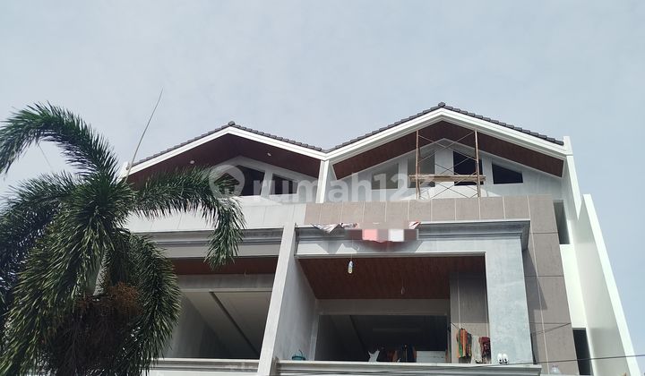 Rumah Baru 3 lantai, mewah Dan Fully Furnished di Puri Indah, Jakarta Barat Rumah Baru 3 lantai, mewah Dan Fully Furnished di Puri Indah, Jakarta Barat