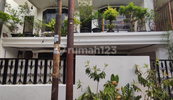 Jual Rumah dan Tempat Kosan Siap Huni Daerah Palmerah, Jakarta Barat 1