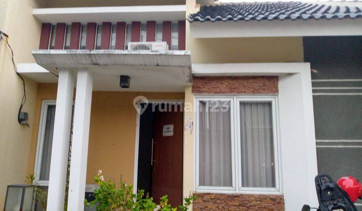 Rumah Bagus Semi Furnished SHM di Karawang Barat, Karawang 1