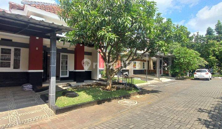 Rumah di Kota Baru Parahyangan Bandung, Minimalis Semi Furnished 2