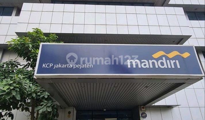 For Rent: 4-Story Office Building in Pejaten. For Rent: 4-Story Office Building in Pejaten.