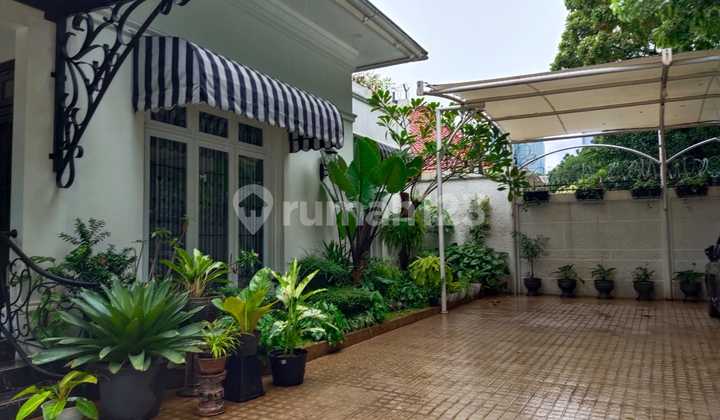 Rumah Bagus Lokasi Prime Menteng Siap.huni Rumah Bagus Lokasi Prime Menteng Siap.huni