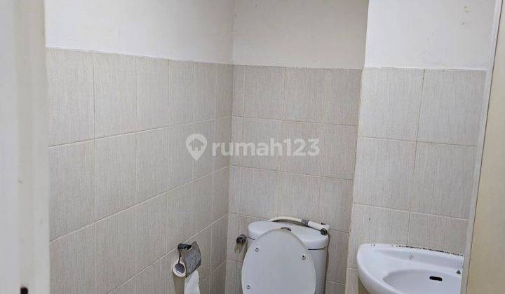 Apartemen Siap Huni di Puncak Permai Tower C, Surabaya 2