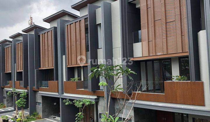 Rumah Mewah 3 Lantai Jakarta Selatan 1