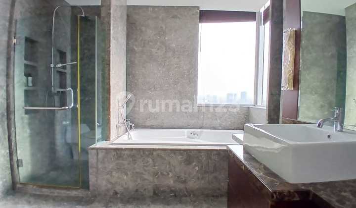 Disewa Capital Residence 3 Bedroom Furnished 2