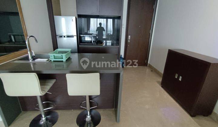 Dijual Apartemen Residence 8 @Senopati 2 Kamar Tidur Furnished Bagus 2