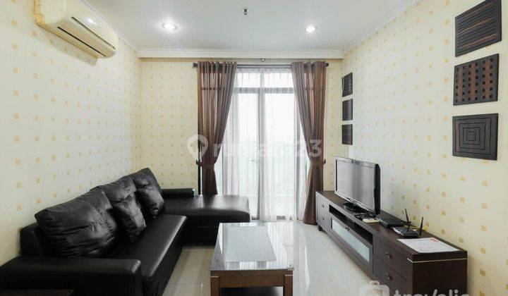 Disewa Apartemen Hampton Park 3 Kamar Tidur Bagus Furnished 1