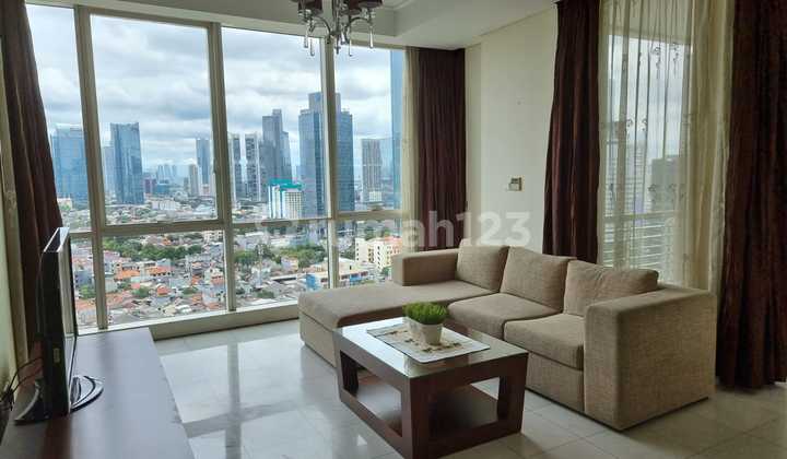 Disewa Apartemen The Peak 3 Bedroom Furnished 