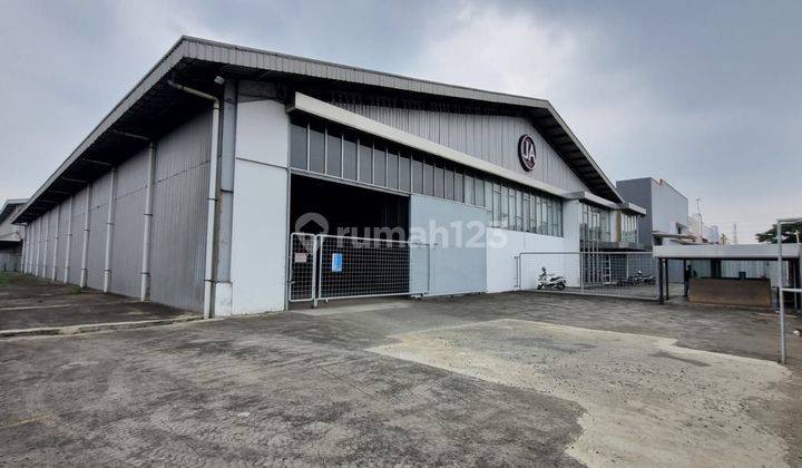 Dijual Gudang 4000m2 di Kawasan Deltasilicon Lippo Cikarang 1