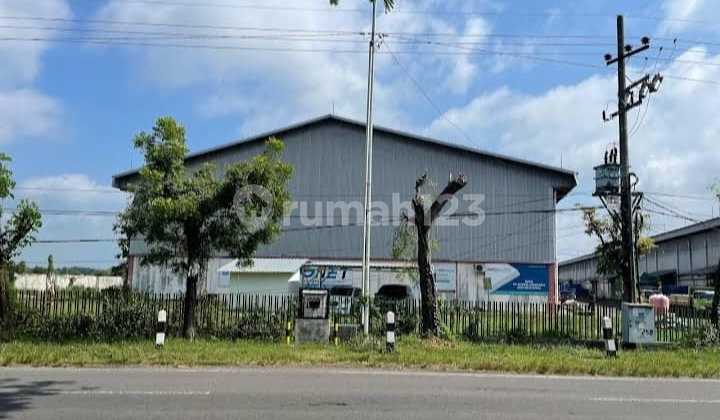 Warehouse for Sale in Madiun* Strategic Location in Balerejo, Madiun Regency
