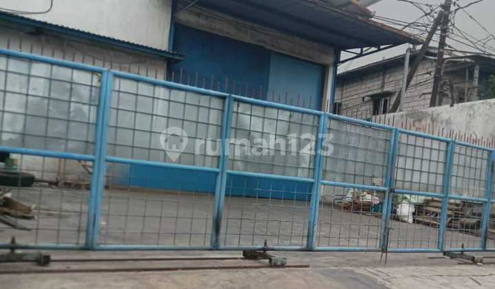 For Rent: Ready-to-Use Warehouse, Jl. Lidah Wetan, West Surabaya