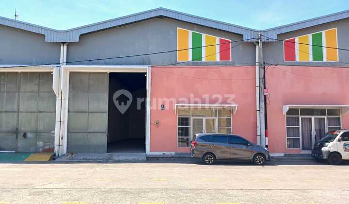 For Sale: Bumi Benowo Surabaya Soap Warehouse, Ready to Use. For Sale: Bumi Benowo Surabaya Soap Warehouse, Ready to Use.