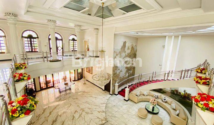 RUMAH MEWAH CLASSIC EXCLUSIVE DI KOMERSIAL AREA DHARMAHUSADA SURABAYA 2