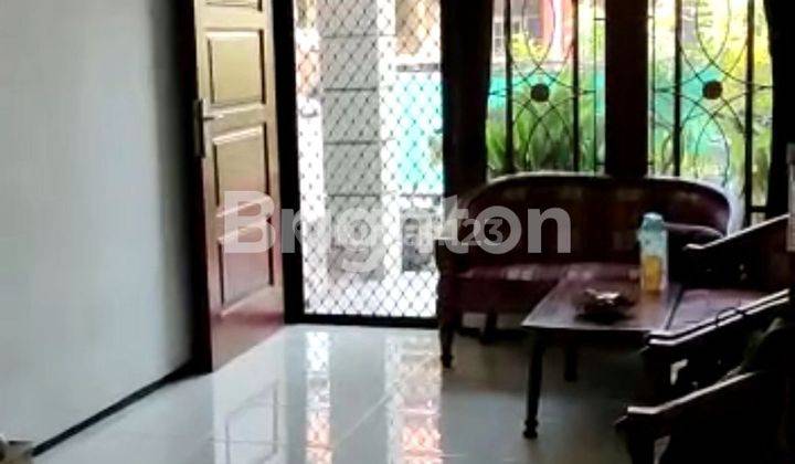 RUMAH FULL FURNISHED SIAP HUNI DI KOMERSIAL AREA SURABAYA TIMUR 1