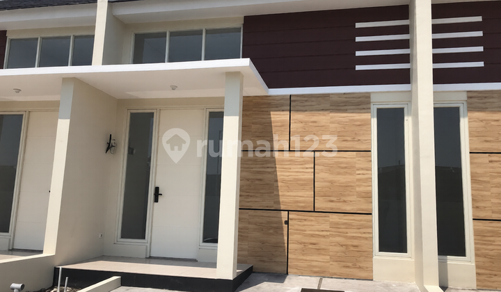 Rumah Baru Gress dengan Konsep Minimalis Modern Dekat dengan Medokan, Wiguna, Wonorejo, Tol Waru Juanda, Raya Merr Rumah Baru Gress dengan Konsep Minimalis Modern Dekat dengan Medokan, Wiguna, Wonorejo, Tol Waru Juanda, Raya Merr