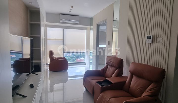 Apartemen Premium (New Gress) dengan Private Lift Tembus Langsung ke Pakuwon Mall 2