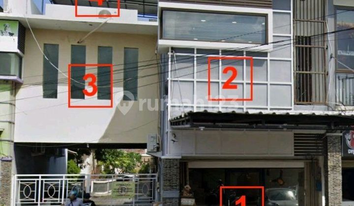 Ruko 3 LT Cocok Digunakan untuk Usaha / Investasi di Komersial Area Nol Jalan Raya Mertasari - Sanur Bali